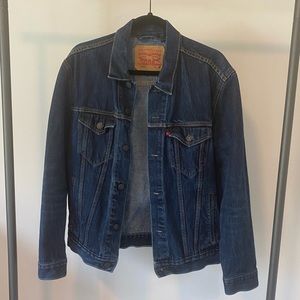 Levi’s denim jacket